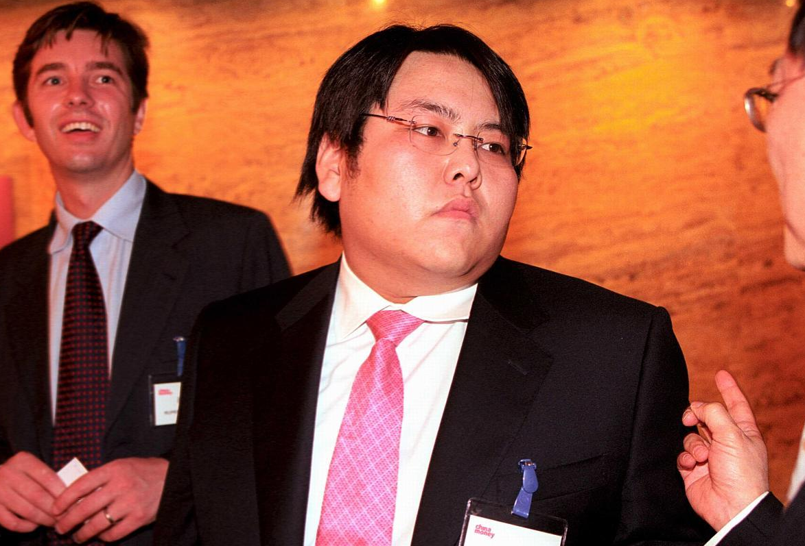 车晓李兆会离婚十年后,李兆会音信全无,车晓40岁至今未再婚