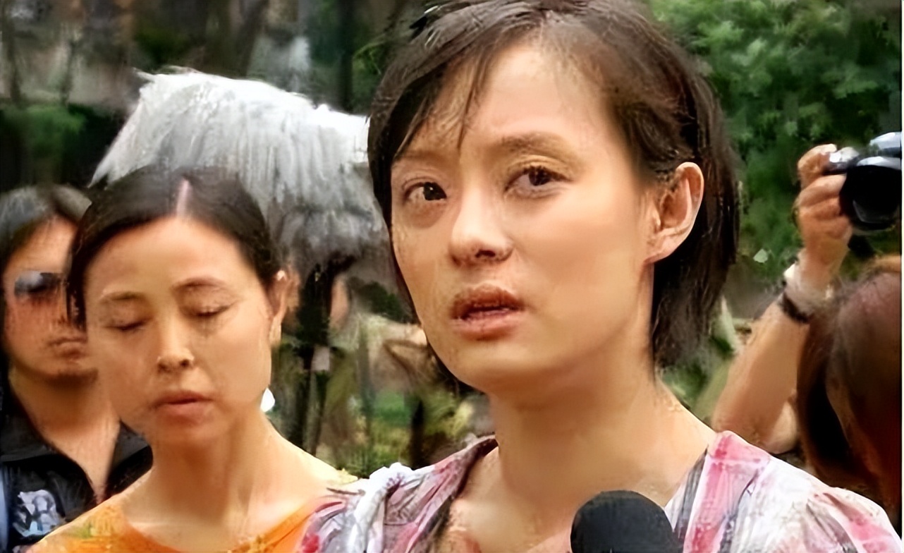 孙俪资助他4年，却当起“白眼狼”，向海清走到今天怪不了别人