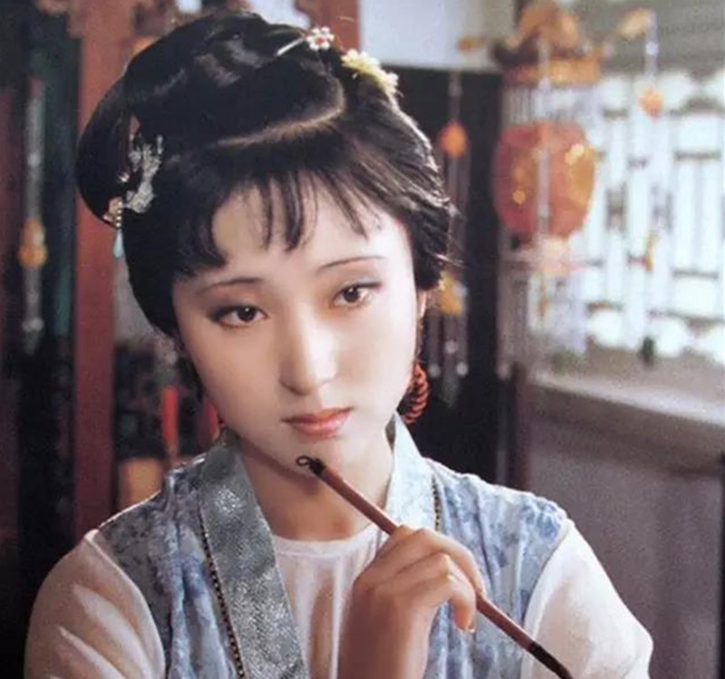 早期古装美女天花板，只服这9位，桃花眼，樱桃嘴，个个百里挑一