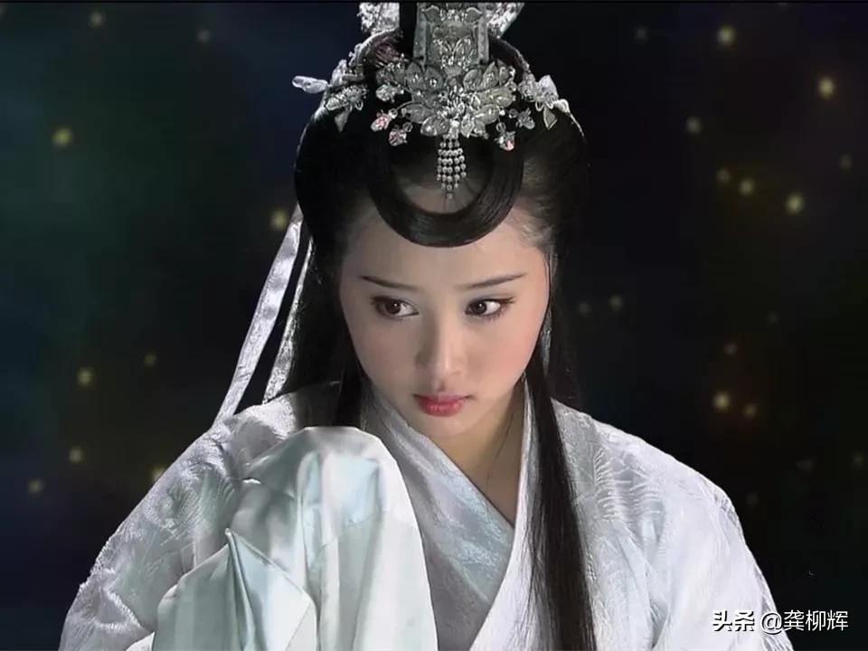 嫦娥奔月|吃仙药为逃避逢蒙,还是后羿让她吃醋?历史真相何在?