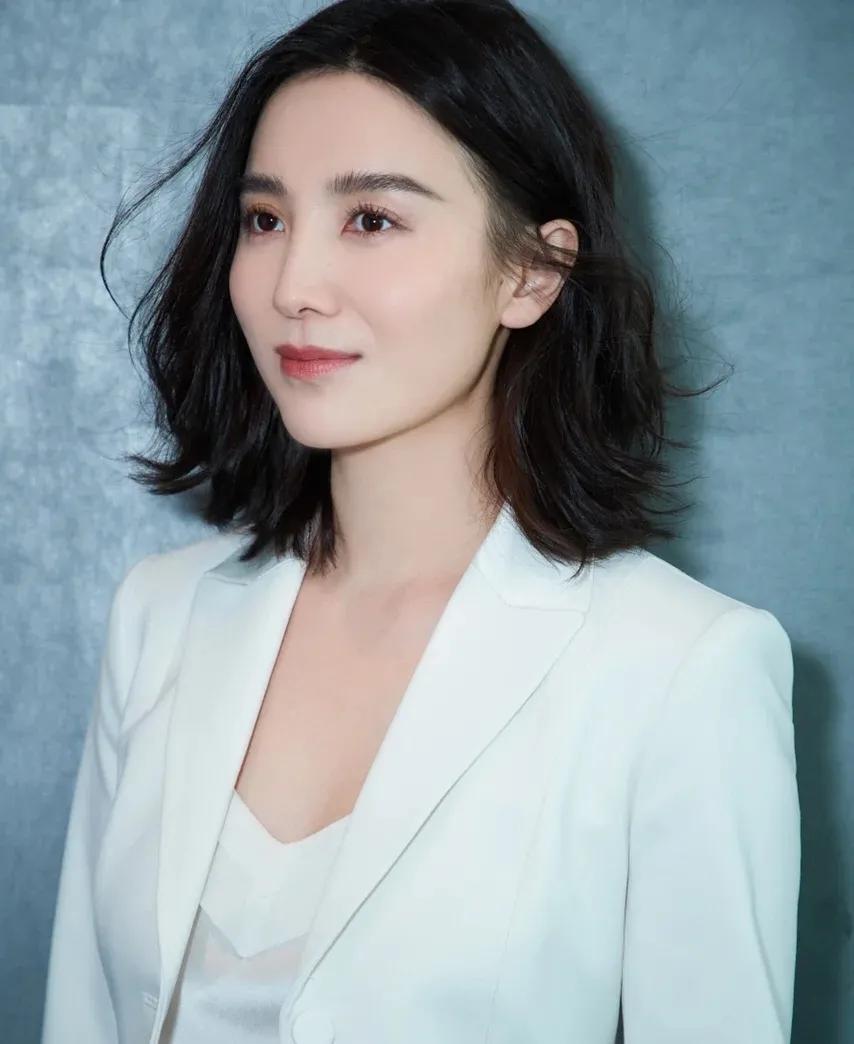 生活中随性的宋佳，你们喜欢她吗？