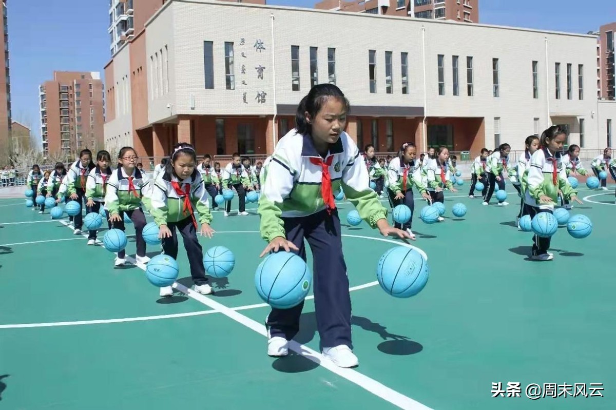 小学篮球比赛最多要投多少个(体育小贴士 | 关于小篮球 你了解多少？)