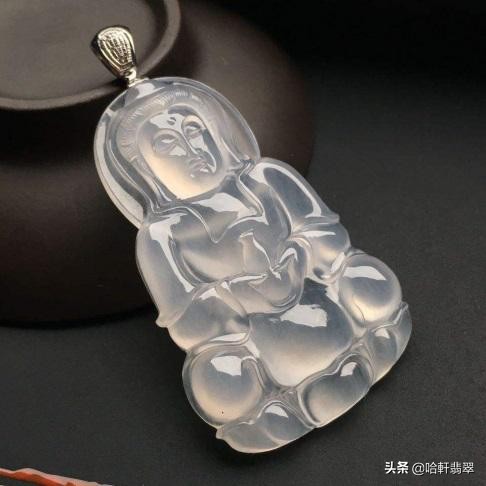 冰种和玻璃种之间存在不可突破的壁垒？玻璃种翡翠一定更好吗？