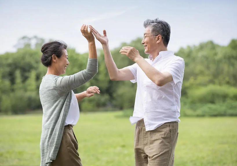 建议中老年人：夏天别太节俭，这5种食物要多吃，营养又解馋