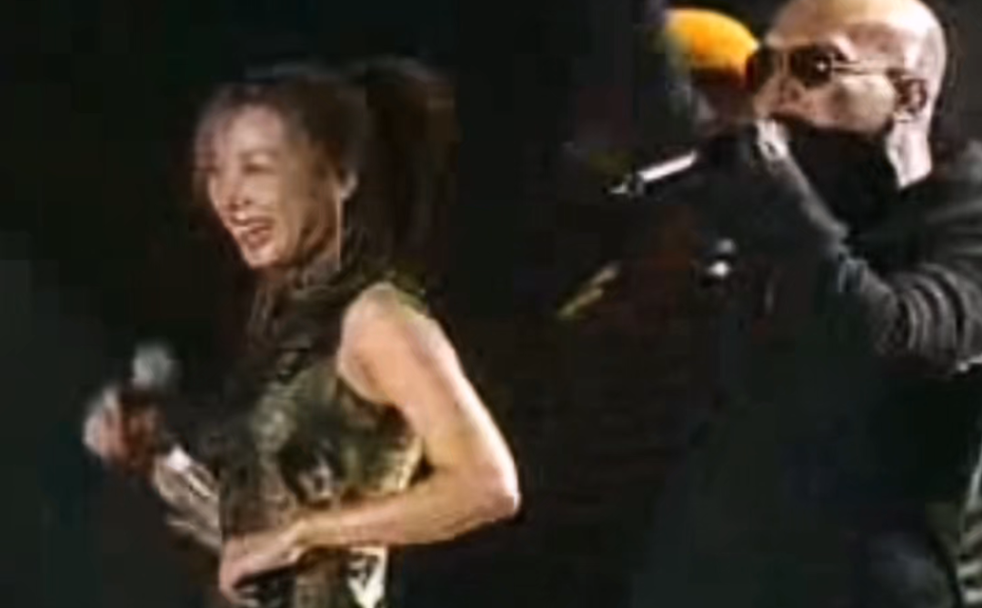 大S感情观有多疯狂？与53岁前任跨国闪婚，认识49天就嫁汪小菲