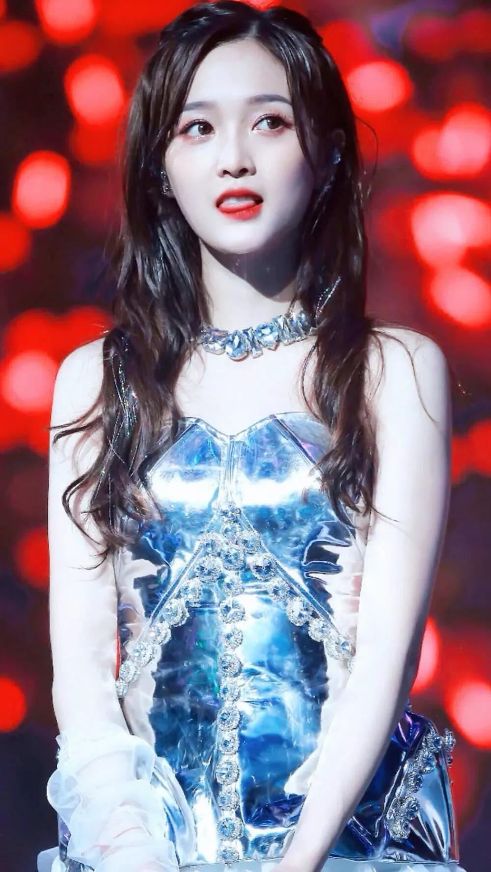 吴宣仪高清壁纸