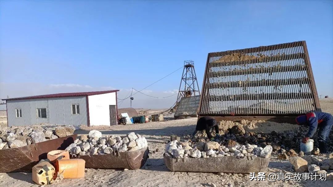 异国淘金自述：7名中国人穿过边境线，去蒙古挖矿，两年淘金梦碎