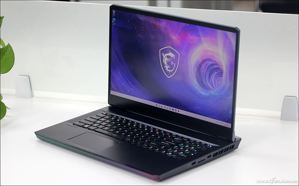 i9-12900HK+RTX 3080 Ti强强联手！微星强袭GE76评测