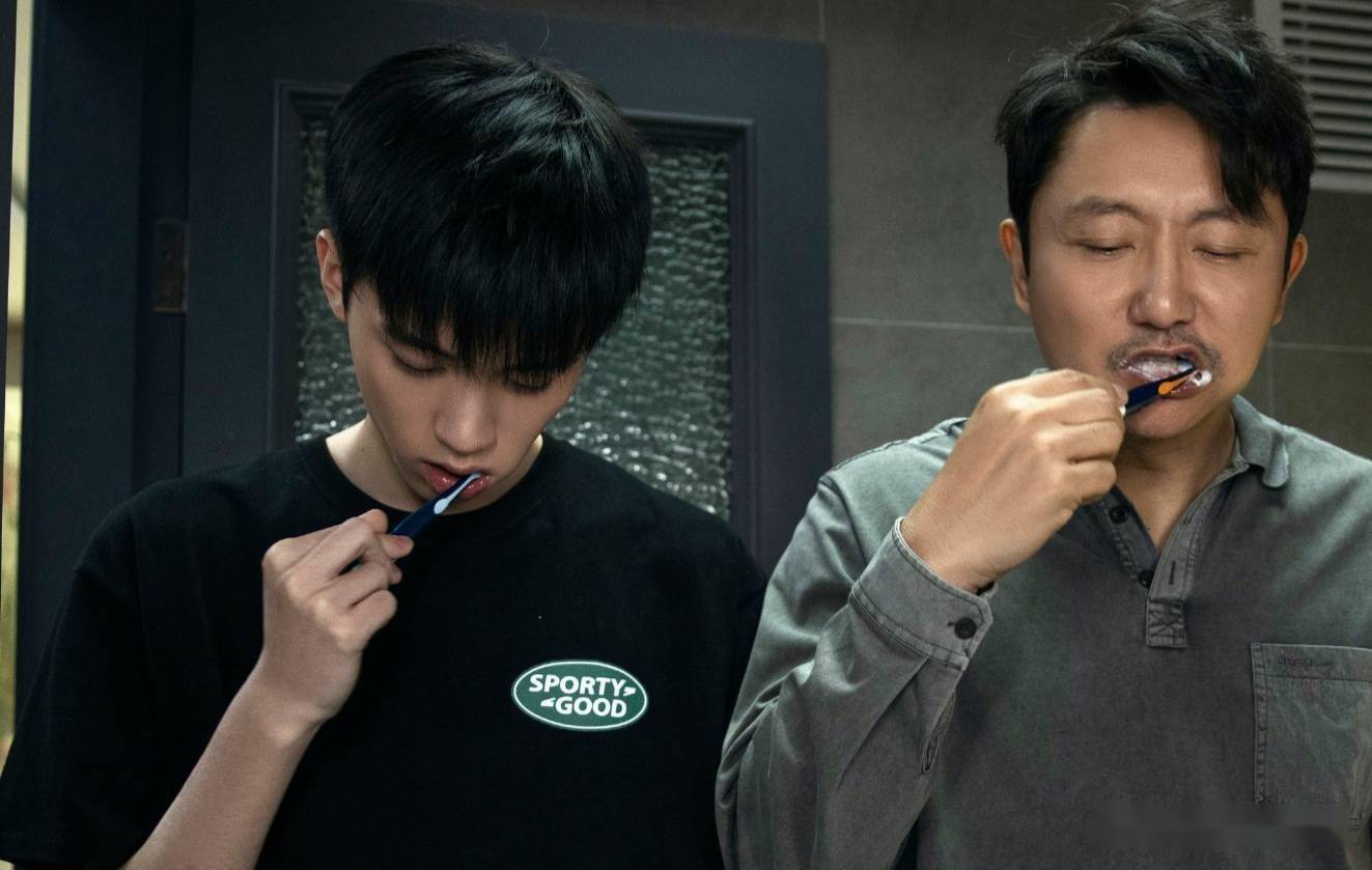 如鲠在喉一吐为快:说说《小敏家》金波这个人