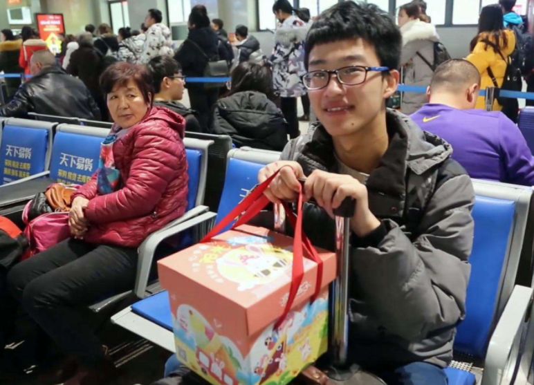 不想放寒暑假，大学生对长假叫苦连天，背后原因很现实