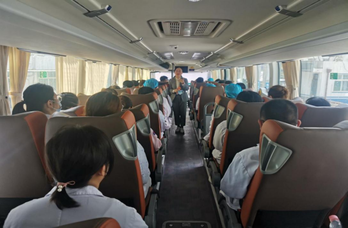 集结鸡泽，同袍同泽！河北工程大学附属医院53名医护人员紧急驰援鸡泽县核酸采样