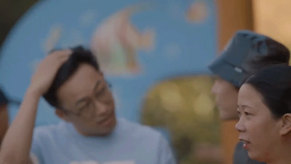 江西达开放直播，开放赤裸裸的灯丝：他坦率还是炒作？