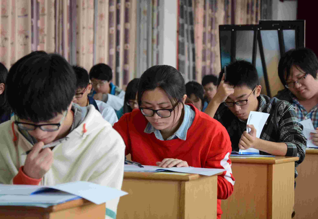 新高考模式下，考生的语数外总分需要达到多少？才有机会上985？