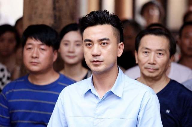 《人世间》有多牛？10位男配凭实力出圈，彻底告别戏比人红