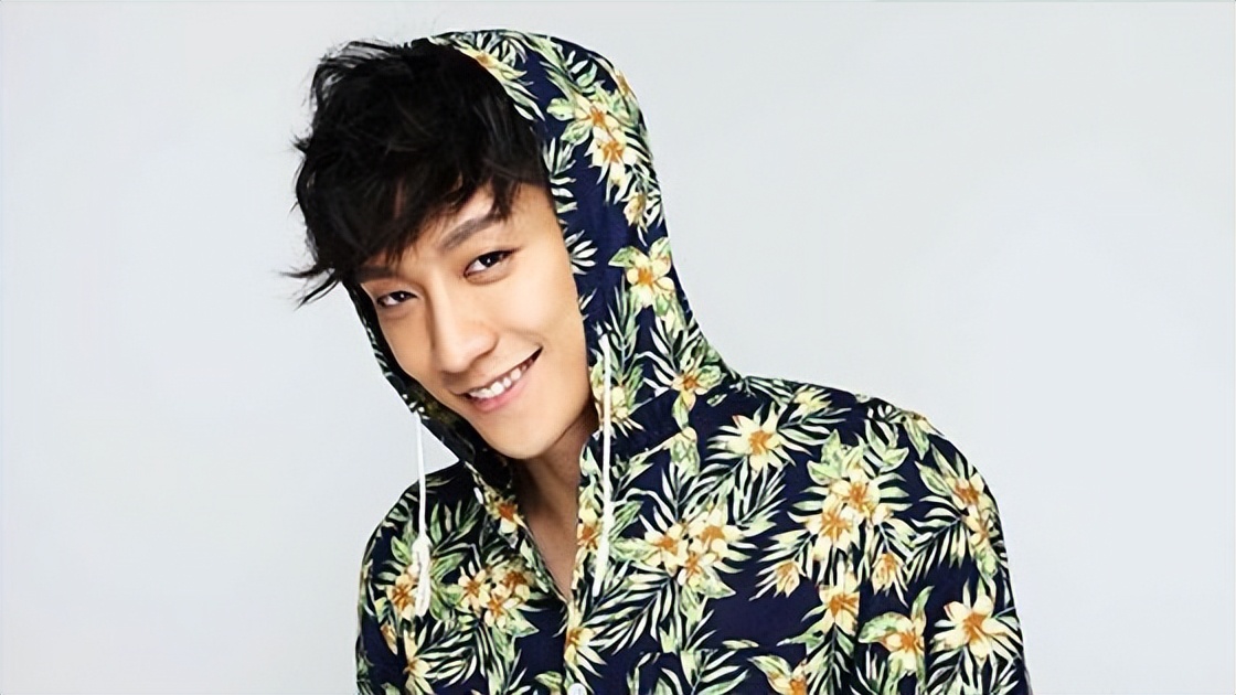 英年早逝的8位男星，个个让人惋惜，最大46岁，最小8岁