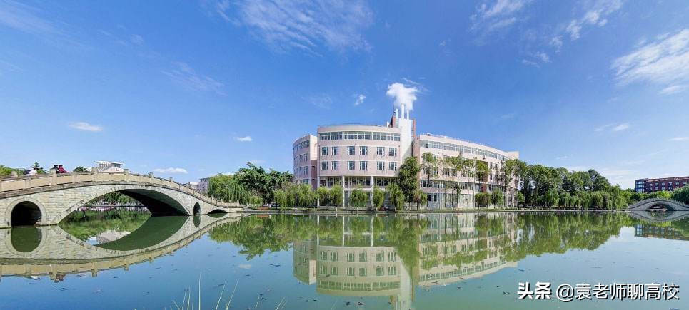 成都大学和济南大学，两个以省会命名的高校，哪个综合实力更强？