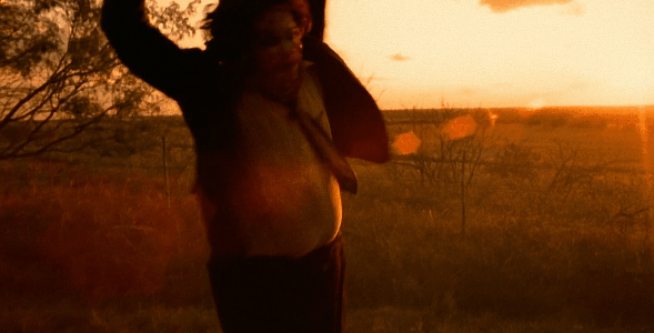 夕阳下的人皮脸，9部《德州电锯杀人狂》，详解最纠结的杀人魔