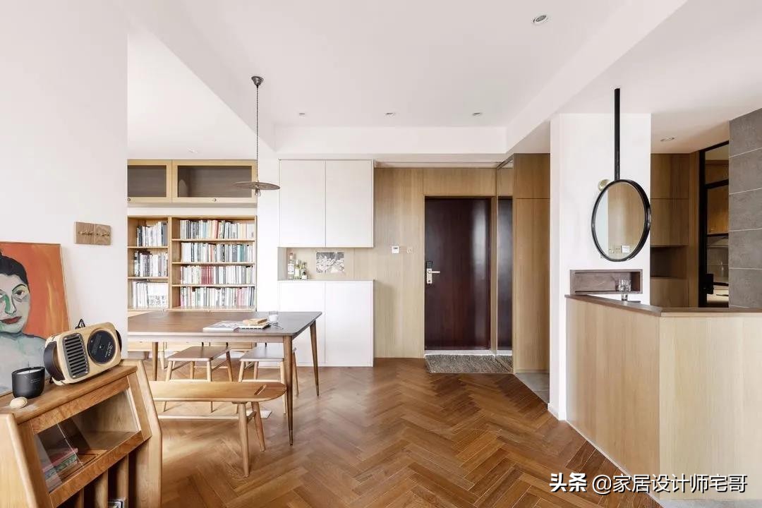 56岁夫妻的退休生活：住53㎡小家，与书为伴，舒适惬意又温馨