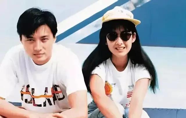 14年后再看“玉女掌门人”周慧敏，屡次被戴绿帽的她才不是恋爱脑