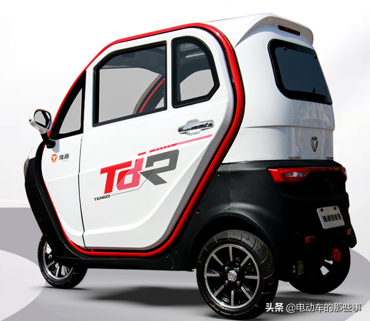 3款全封闭电动三轮车,大品牌,续航100km起,适合老年人冬季代步