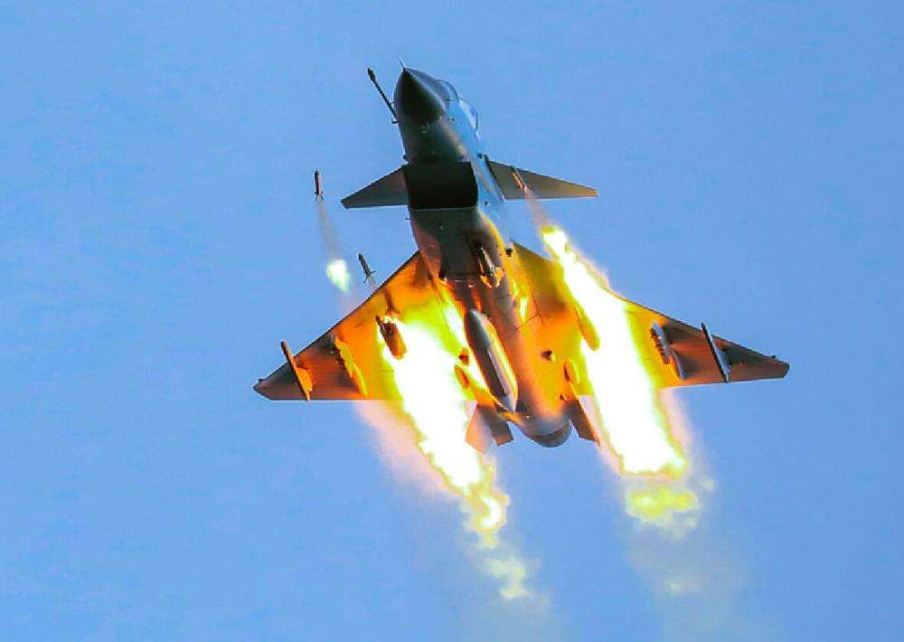 25�ܼ�10C���ϵ�λ��������������֤ʵ������3��Ҫ�ü�10�ı�