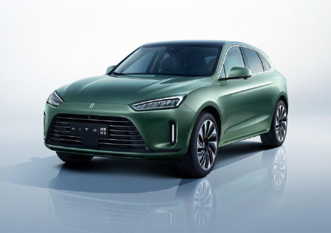 进一步去赛力斯化，华为AITO问界M5首发预售25~32万元