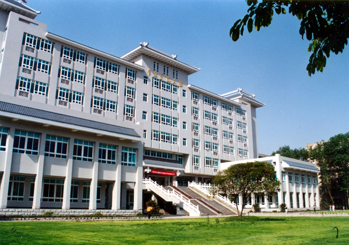 西南地区四大名校，考生都想报考，但你知道各自的王牌专业吗？