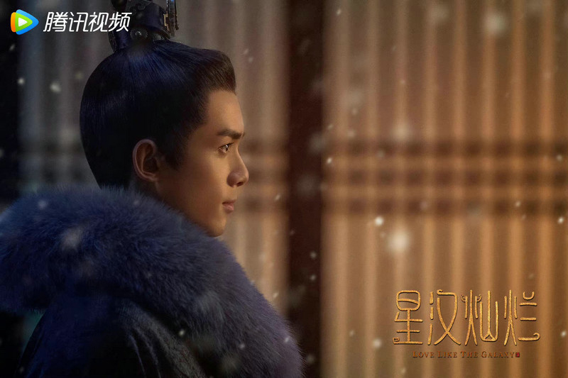 《星汉灿烂》发布会现场，吴磊搞笑模仿退退退，这次和赵思露CP？