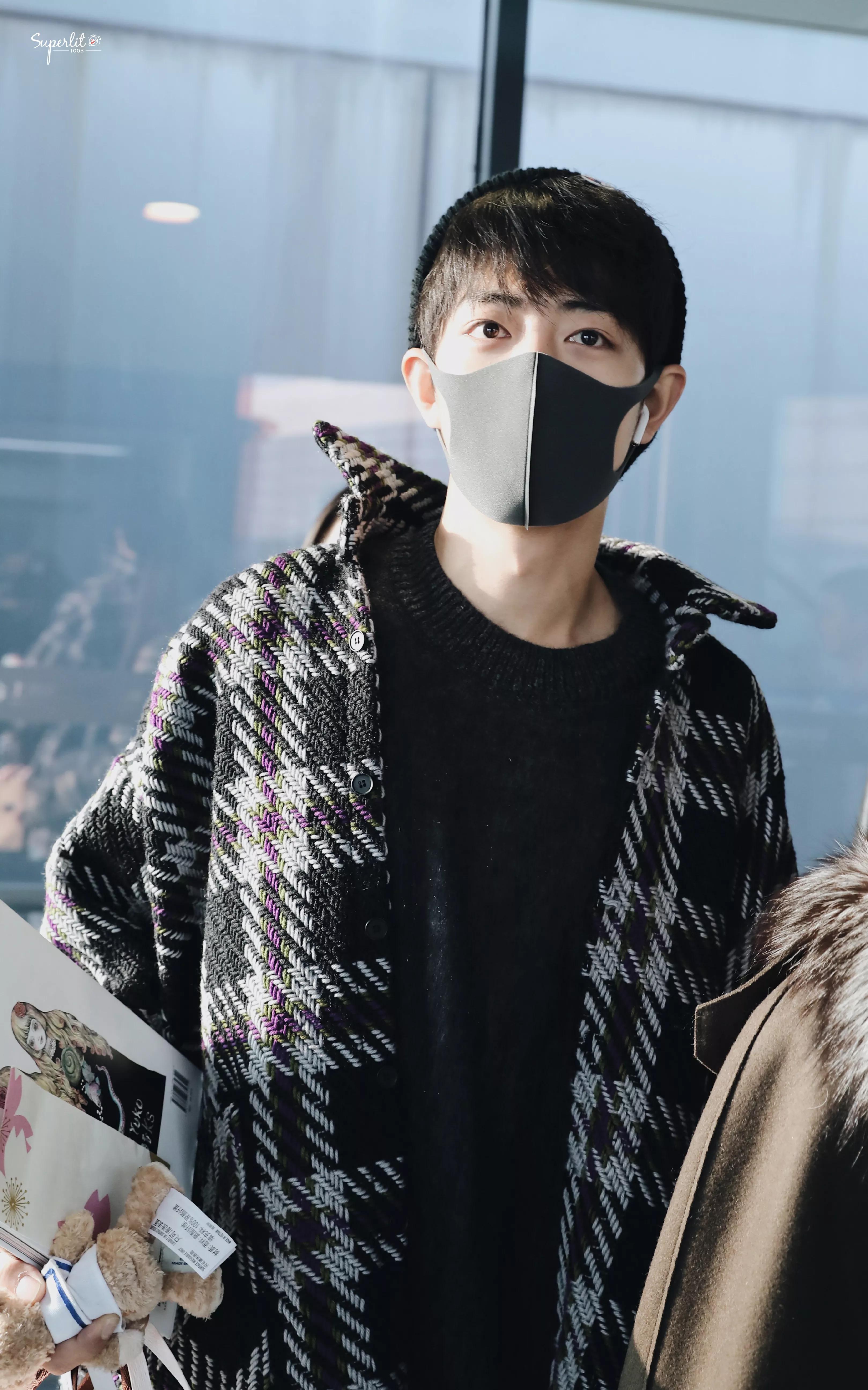 考古肖战:2018年9月—12月机场时间线汇总,今天请叫我收图狂魔