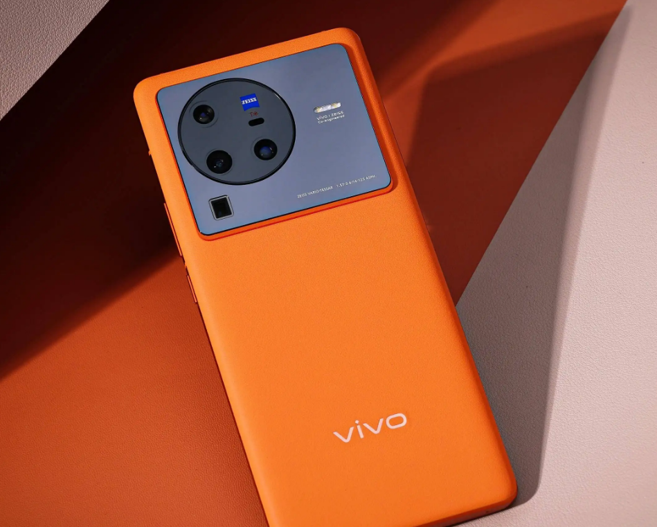 国产手机也很香，7月份这3款旗舰手机“值得考虑”，比苹果强太多