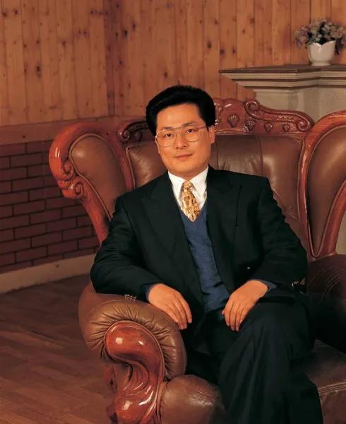 袁宝璟：我国首位被注射死刑的亿万富豪，死前向国家捐495亿