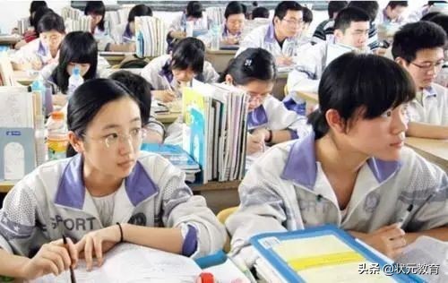 低于560將無緣高中？2022年中考或迎來兩項調(diào)整，家長務(wù)必要知曉