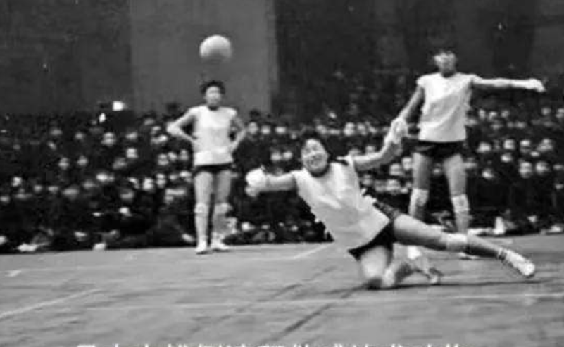 2013年陈招娣病逝，骨灰中发现多枚钢钉：曾是女排5连冠功勋