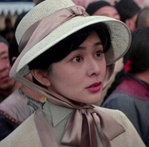 19位惊艳了时光的“80年代港风美女”，个个美到窒息，一见误终身