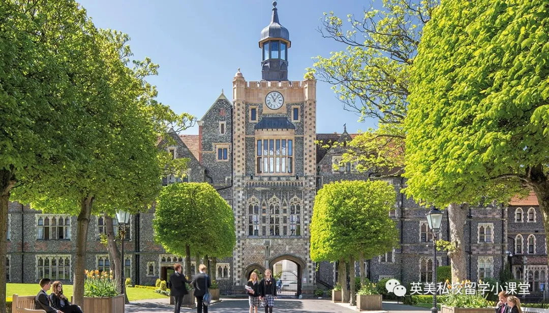 哈罗学子，将必须参加中考？国际学校何去何从？家长们炸开锅了…