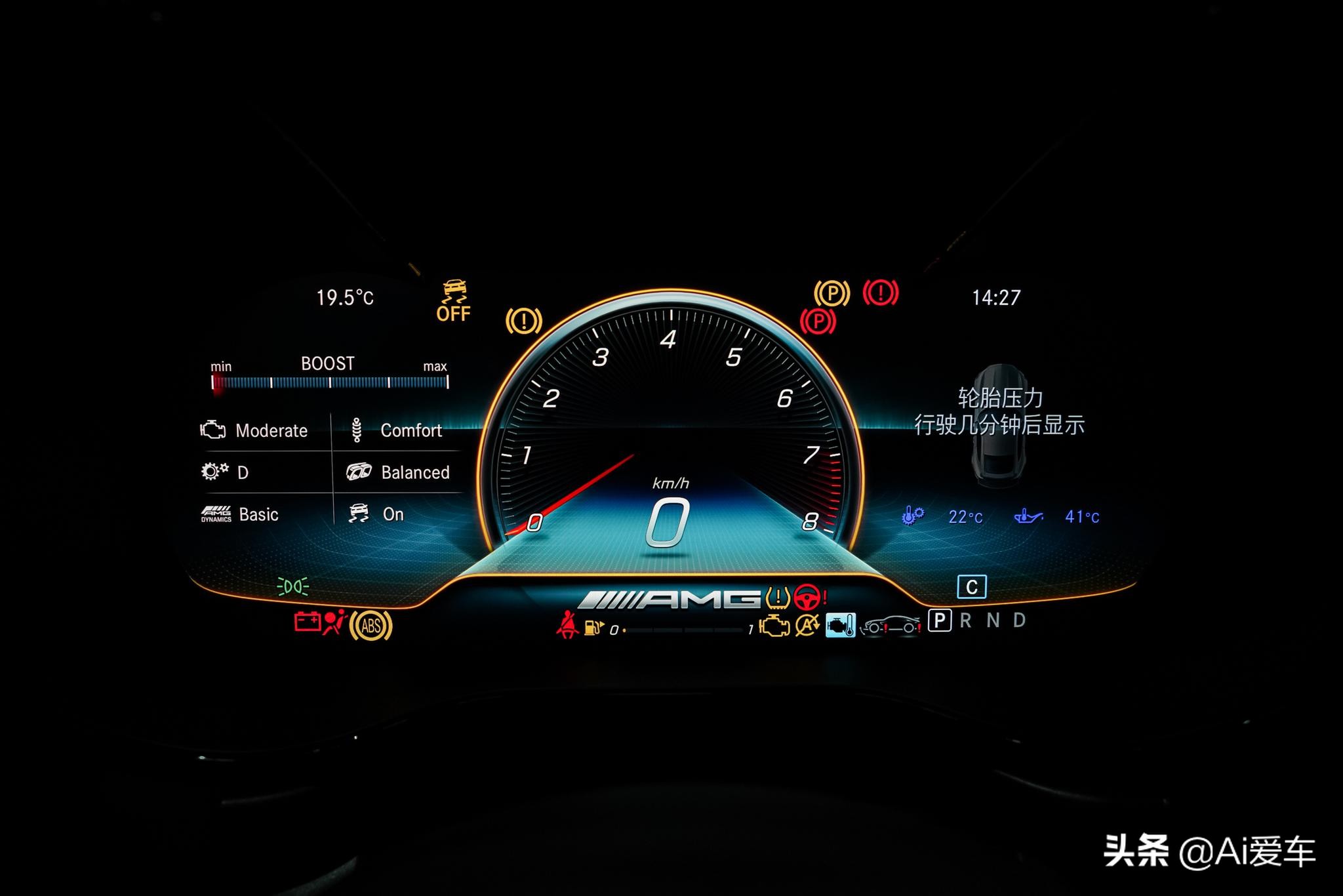 730马力破百3.2S，德系进口豪华2门2座硬顶大跑车，实拍奔驰AMG GT