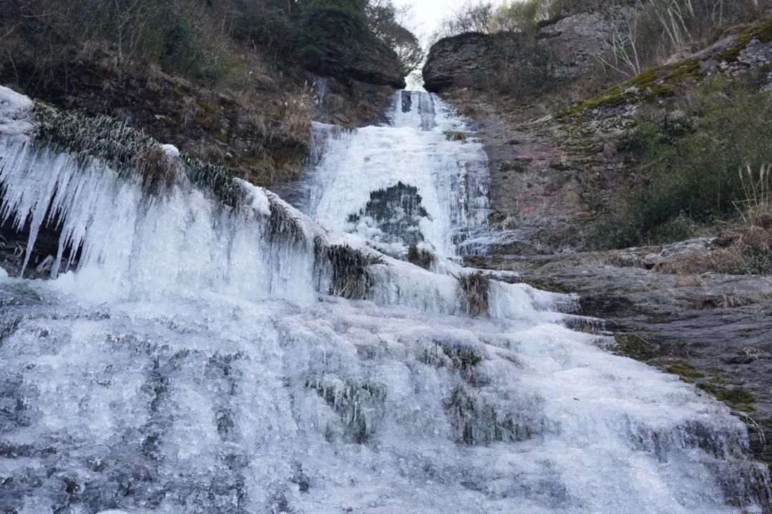 宁波哪里有滑雪的地方(宁波人，哪儿凉快哪儿呆着去)