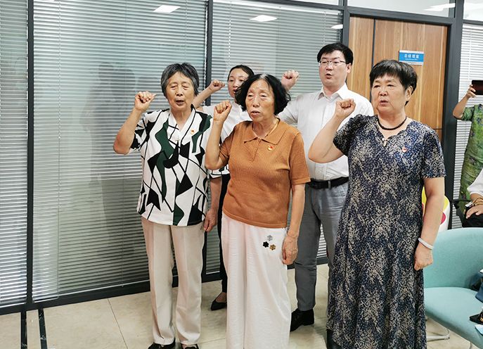 新时代：河南联合流动党支部举办“唱红歌 礼赞党”主题活动