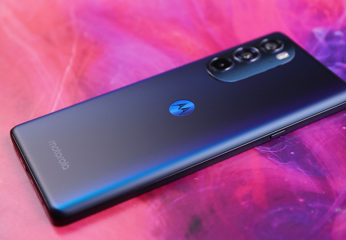 下半年适合捡漏的3款老旗舰，性能强，关键价格还不贵，能再战5年