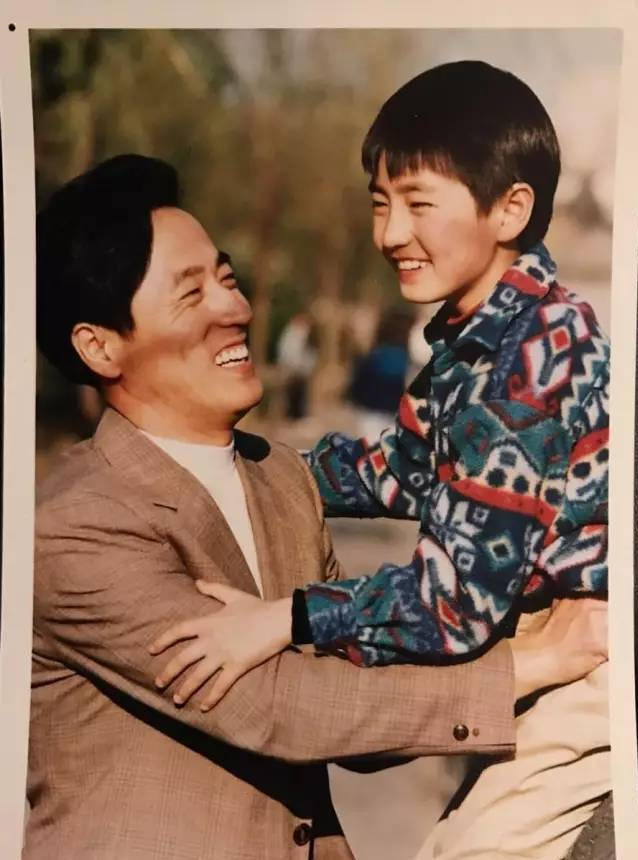 演艺界的明星父子：陈凯歌和儿子凭阿瑟文学出圈，张丰毅嫌儿子丑