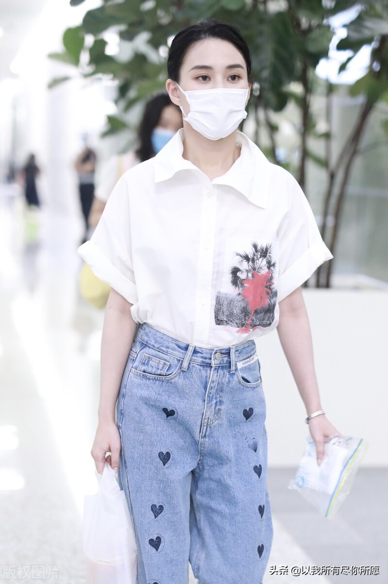 富家千金何超莲