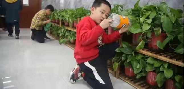 爱是这所学校最响亮的名片——记神木市西交康桥慈善学校以德育教育为特色，打造老百姓家门口的好学校