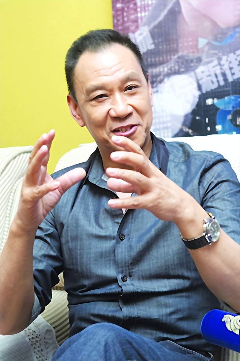 老戏骨王学圻:与结婚40年的妻子对簿公堂,11年后却感觉愧对儿子-我的