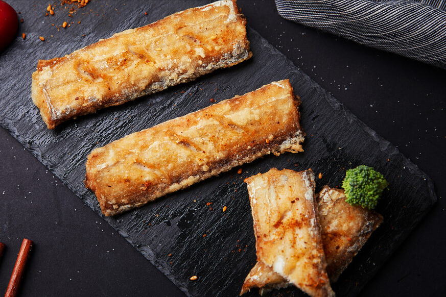 带鱼怎么炸好吃,带鱼怎么炸好吃外酥里嫩色泽金黄