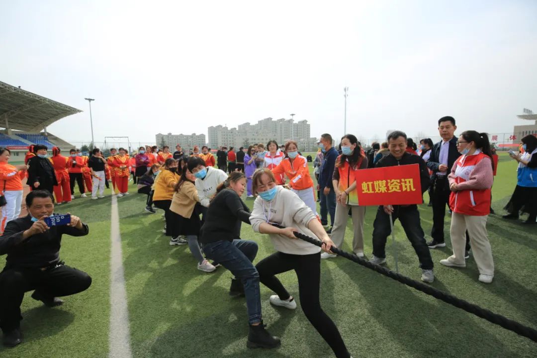 “巾幗心向黨 奮進(jìn)新征程”群眾性文化 娛樂(lè)活動(dòng)亮彩紛呈