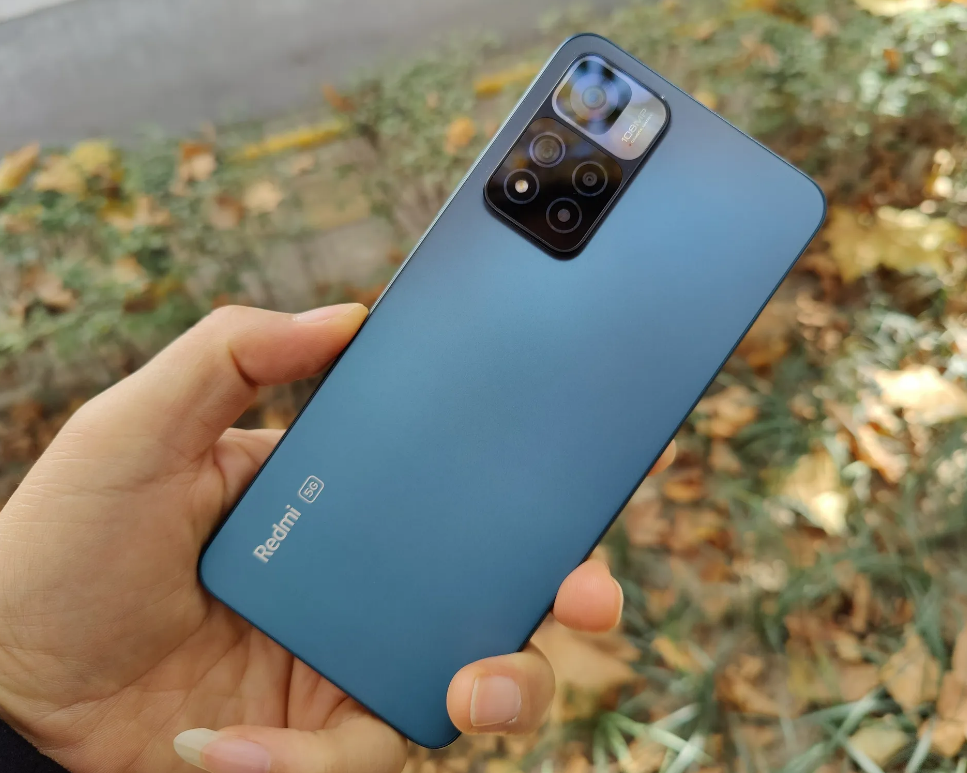 最低仅1599元，这5款搭载“旗舰芯”的高性能千元机，闭眼随便买