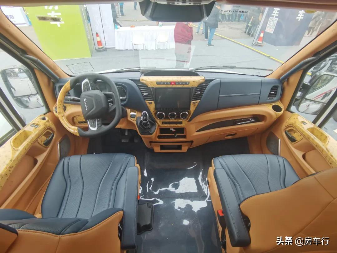 高端代名詞?這十三款進口依維柯房車各有千秋,你更喜歡哪一款呢