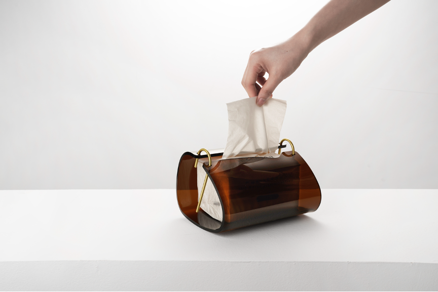 90后设计师怒了：作品被山寨，还被打标“日本原创”