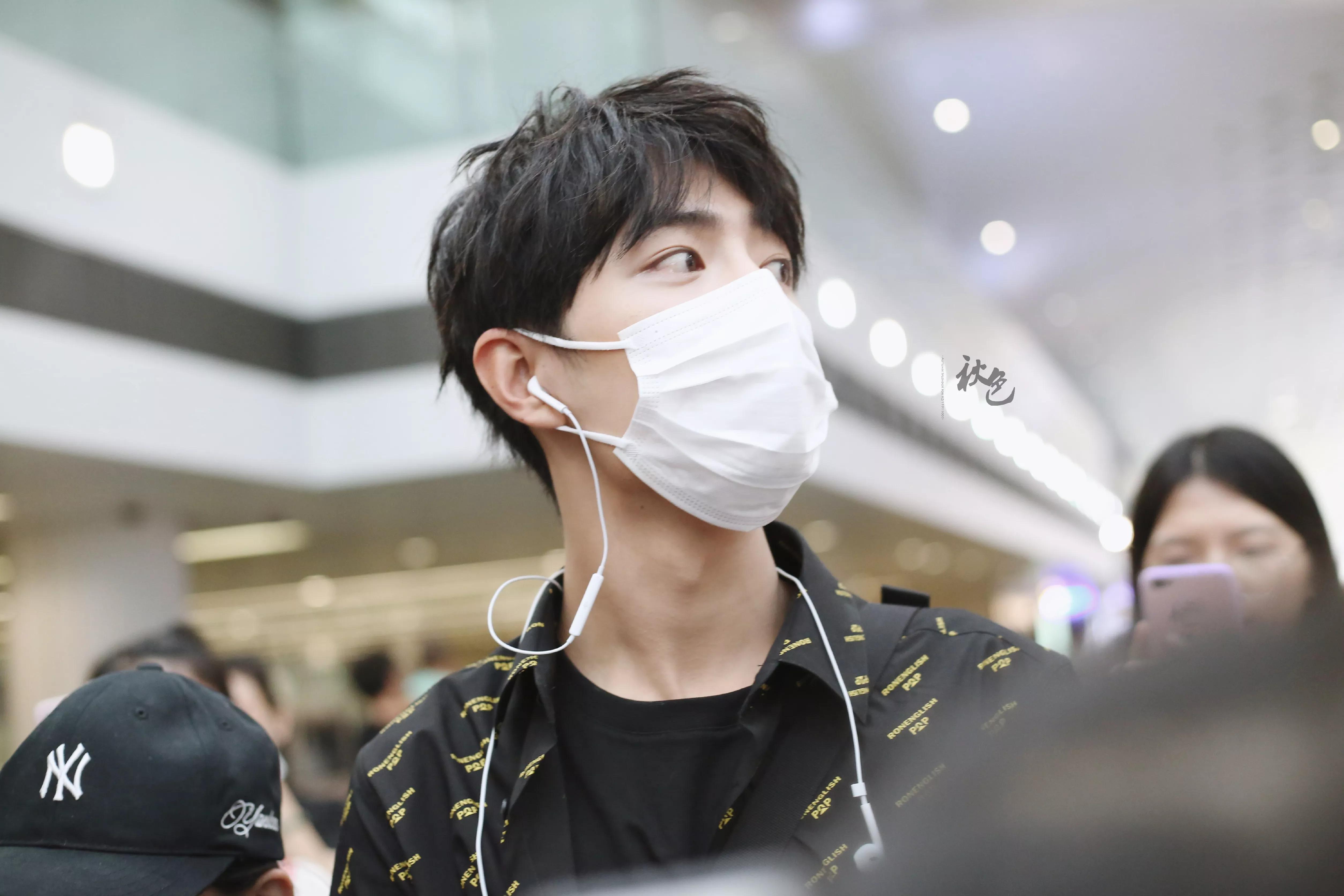 考古肖战:2018年9月—12月机场时间线汇总,今天请叫我收图狂魔