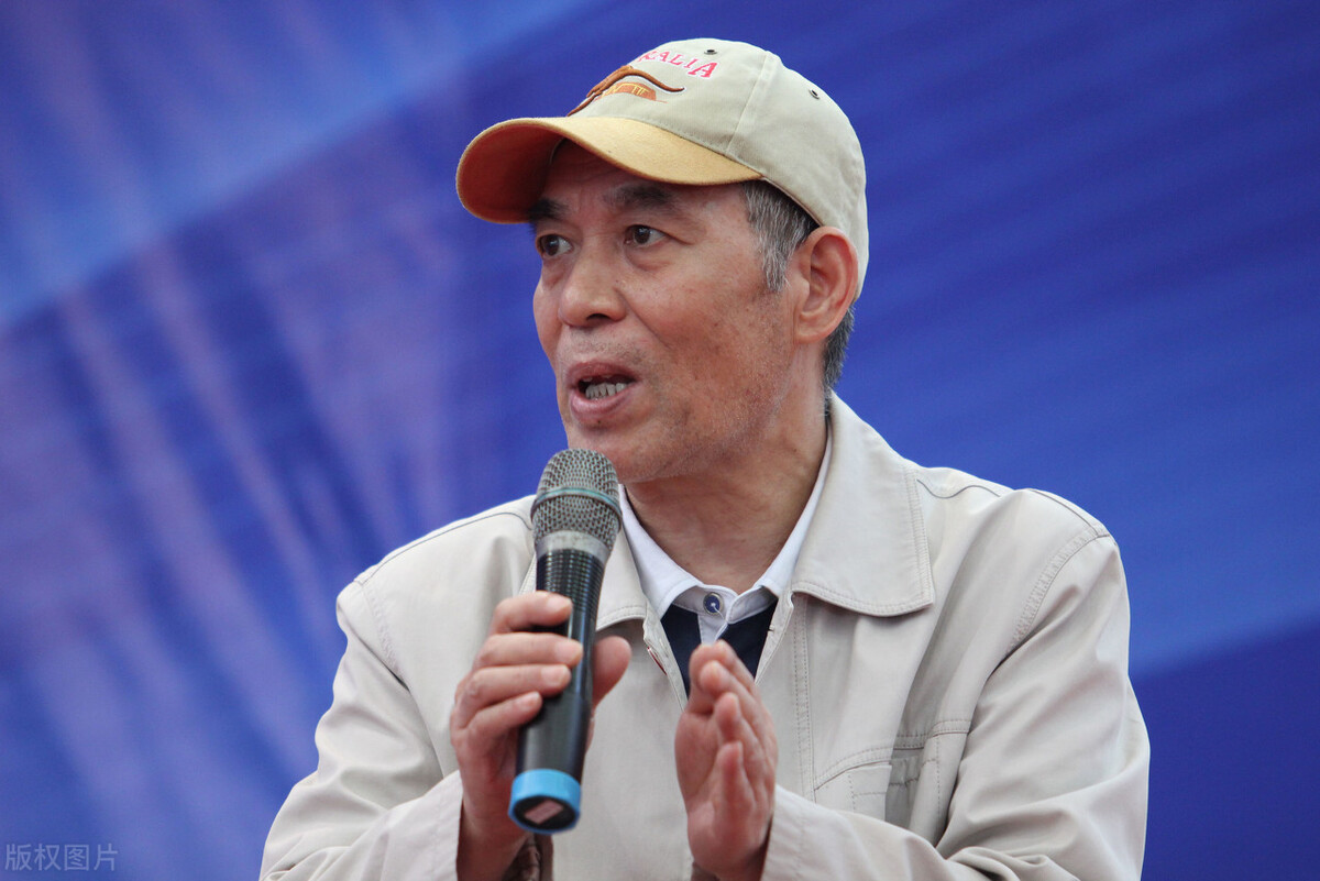 梁晓声家有贤妻,助其功德圆满;而作家路遥英年早逝,可惜可叹